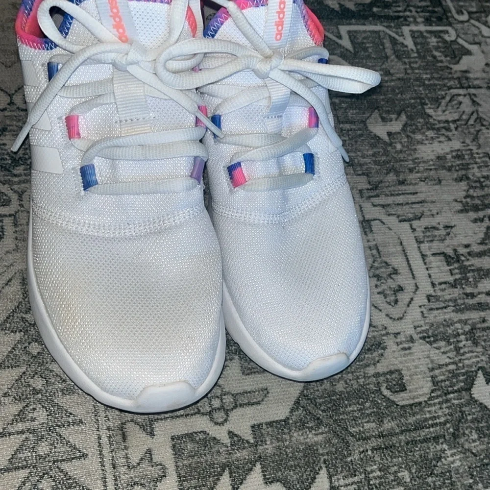 Adidas women’s CLOUDFOAM PURE 2.0 WHITE ACID RED size 9.5